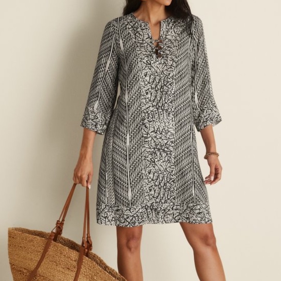 Soft Surroundings Dresses & Skirts - Soft Surroundings Raven Abstract Print Shift Dress Ecru/Black Sz M